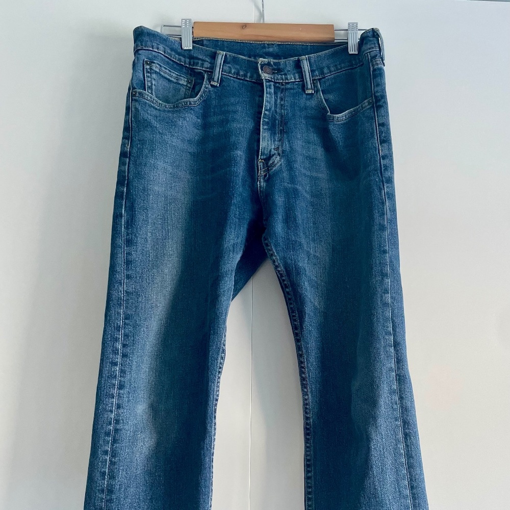 Mens 505 Red Tab Levis, Size 32